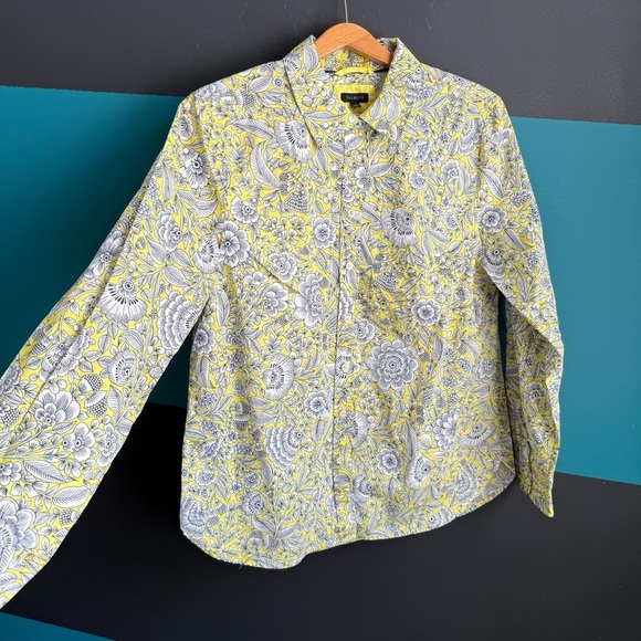 Talbots Gray and Yellow Buttoned Cuffed Sleeve Top - Picture 2 of 9